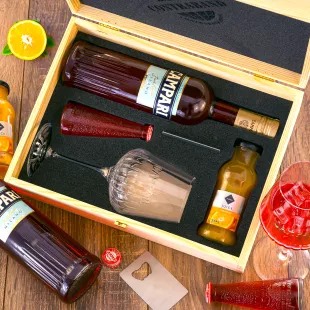 Campari v dárkové sadě