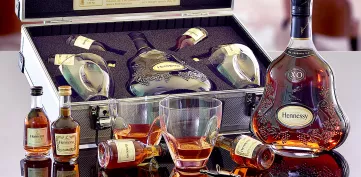 Dárkové ALU Kufry s koňakem