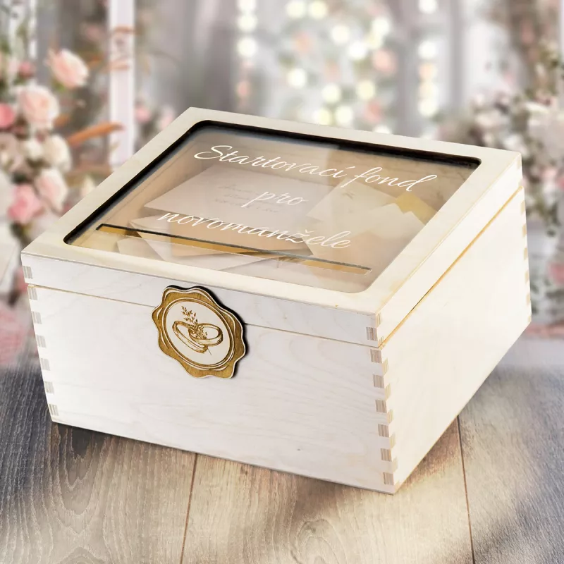 Dřevěná pokladnička pro novomanžele s textem na míru 