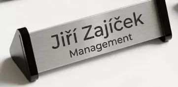 Jmenovka na stůl akryl